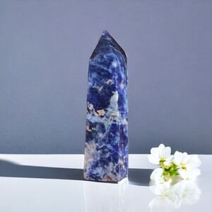 Sodalite Crystal Tower Meditation Stone‎